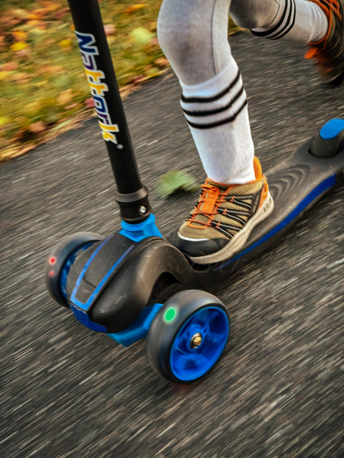 Kids 3-Wheel Foldable Kick Scooter F120