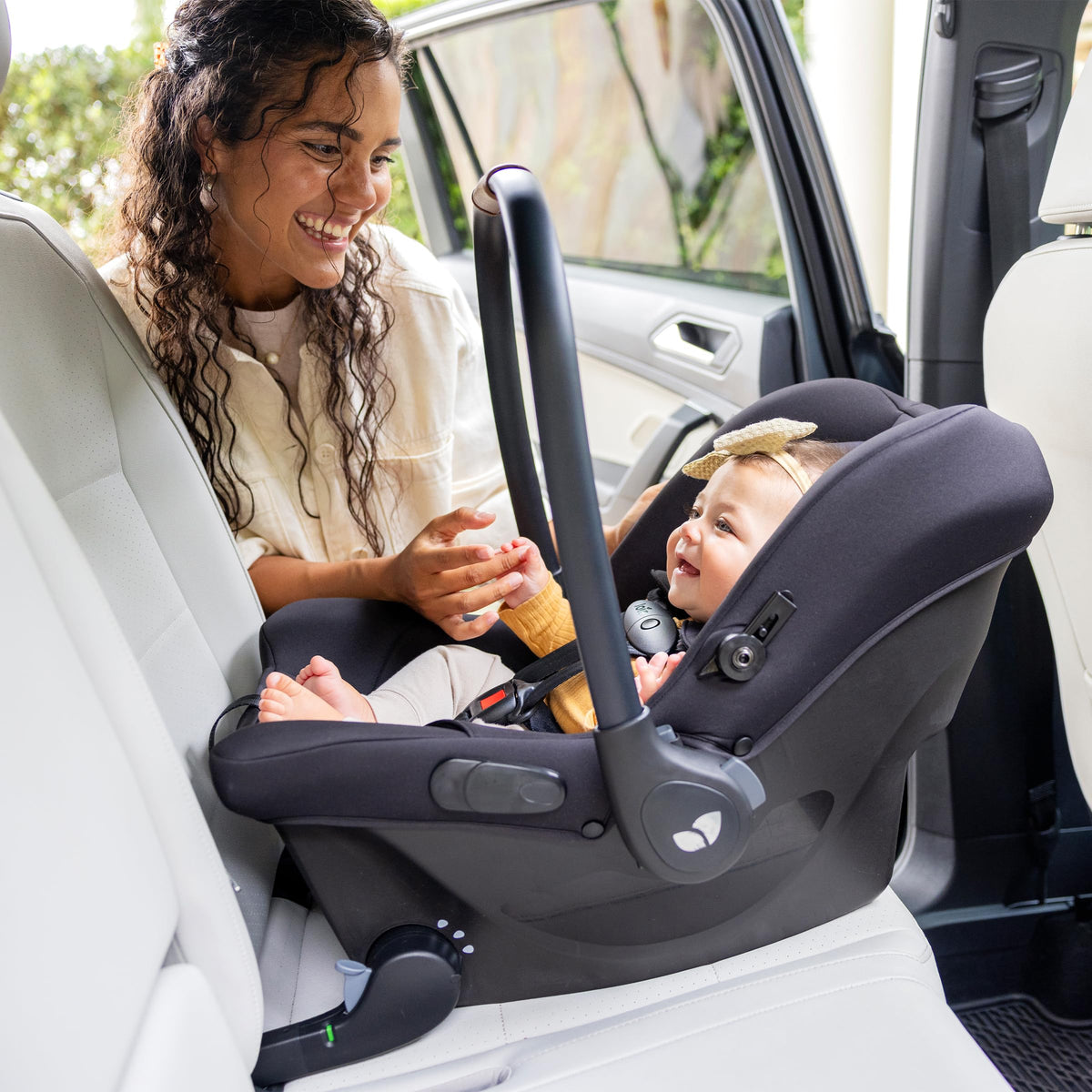 Lightweight Infant Car Seat W4788