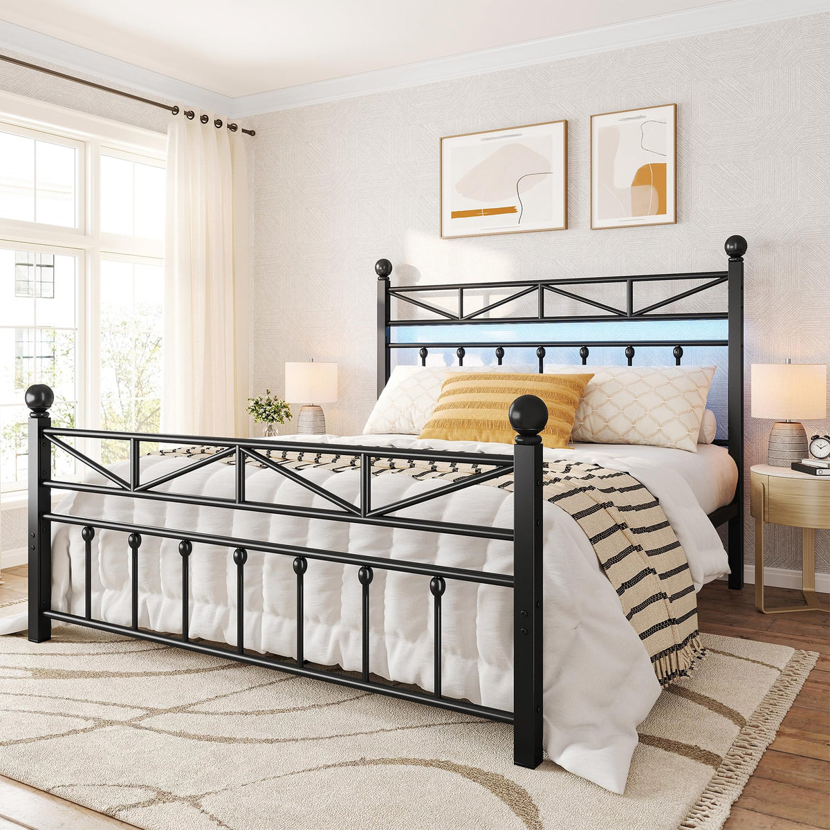 Black Queen Size Metal Bed Frame W79889